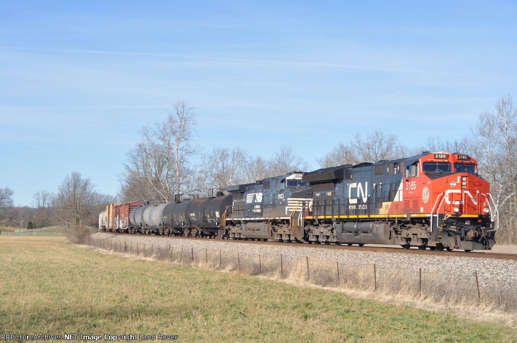 CN 3185 East